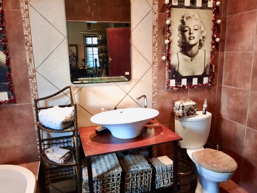 3 Bedroom Property for Sale in Songloed North West